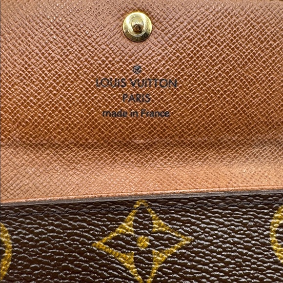 Louis Vuitton Multicles Monogram 4 Key Case Key Holder - Picture 4 of 9